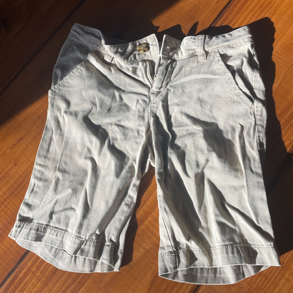 Old Navy size 10 khaki shorts